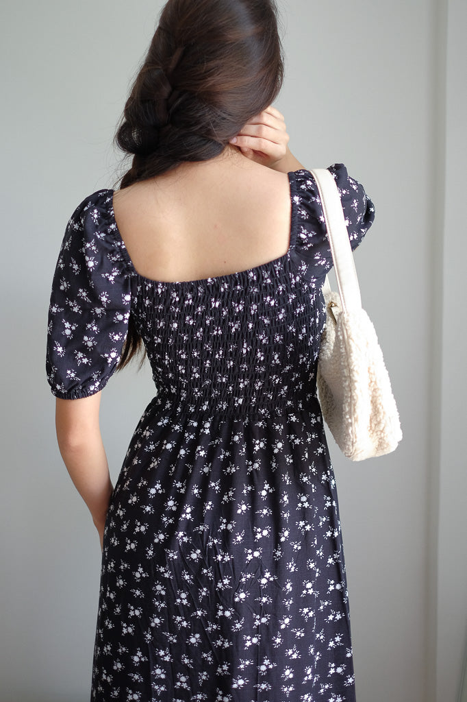 Madox Midi Dress - black floral dress