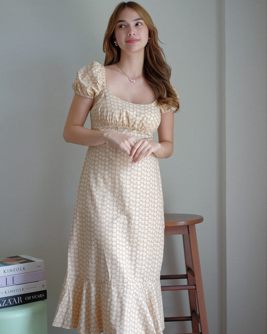 Suri Midi dress - blush beige floral