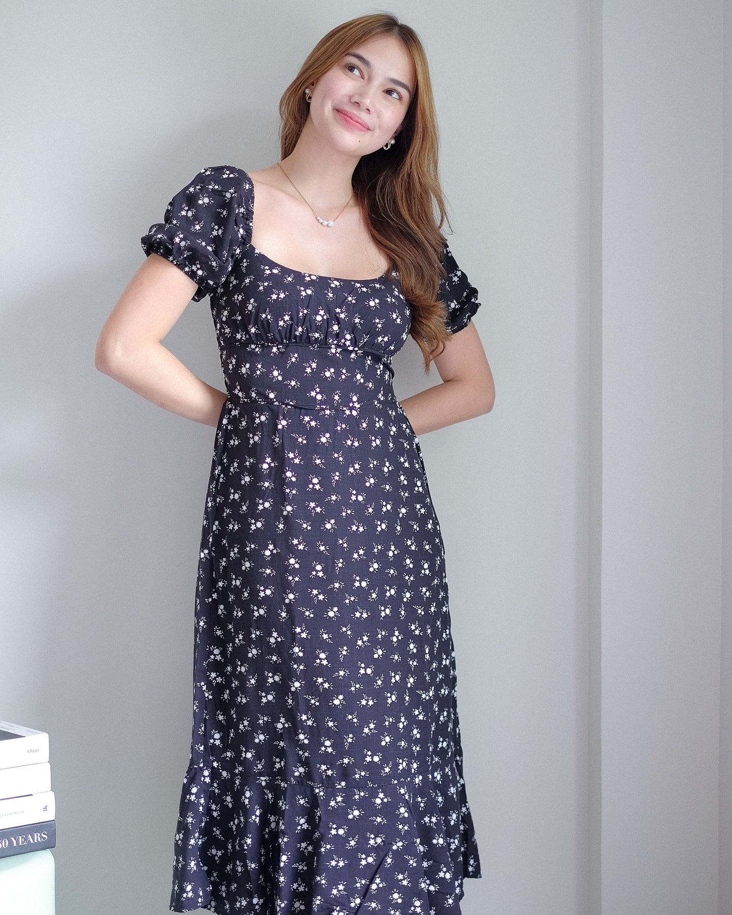 Madox Midi Dress - black floral dress